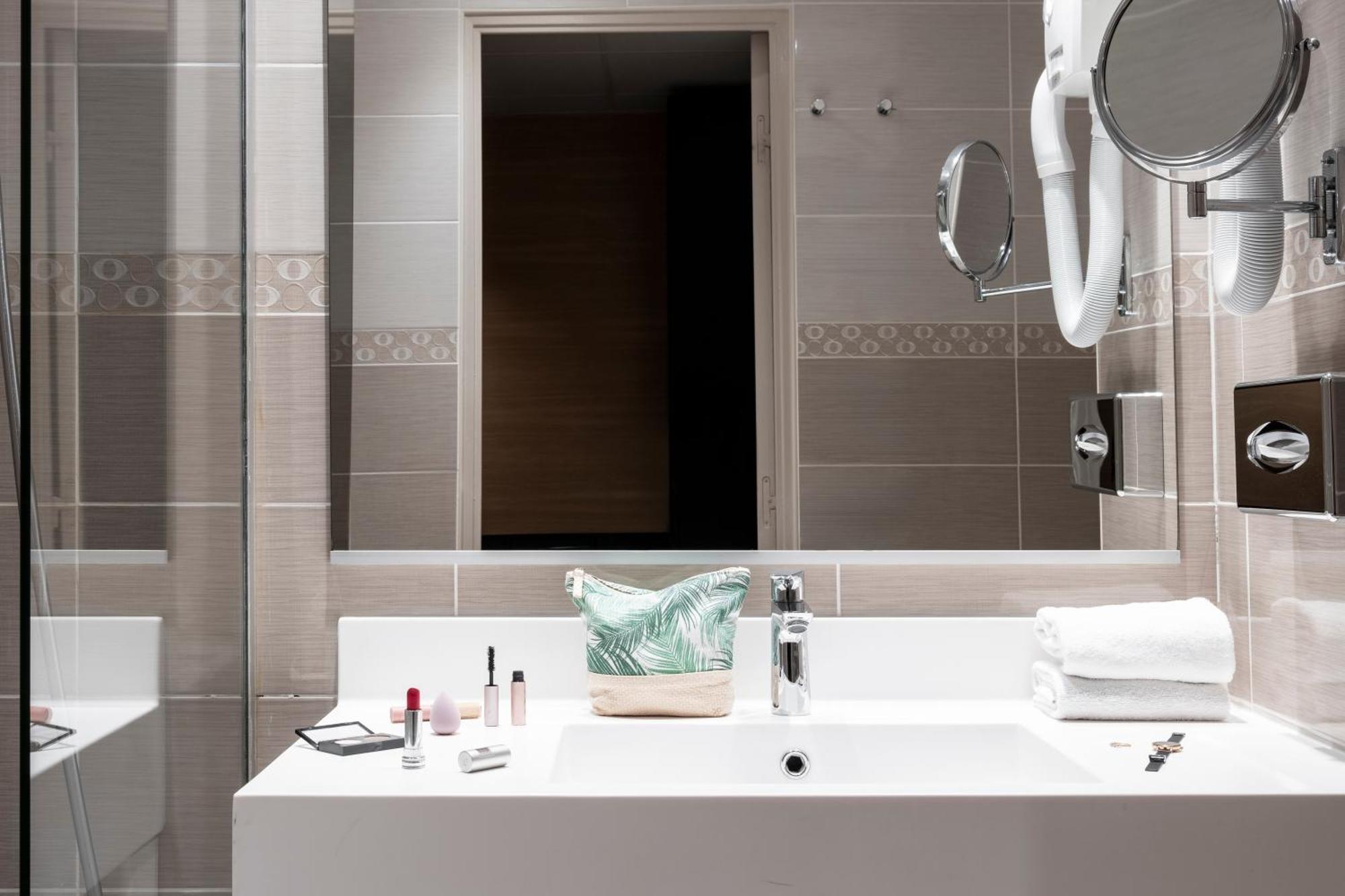 Mercure Rouen Centre Champ De Mars Eksteriør bilde